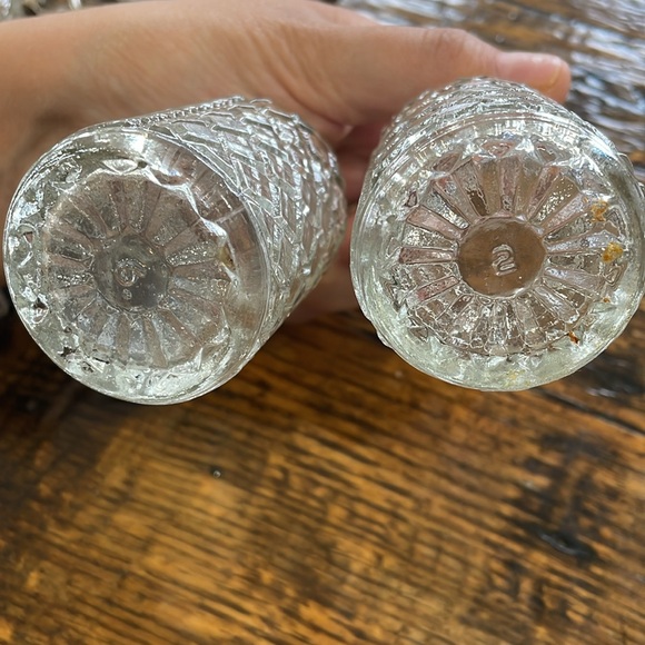 Vintage Cut Glass Cruet Set with Stoppers -Vinegar, Oil, Salt & Pepper - Picture 9 of 9